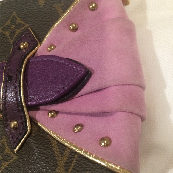 Louis Vuitton Les Extraordinaires Pochette - Picture 3 of 12